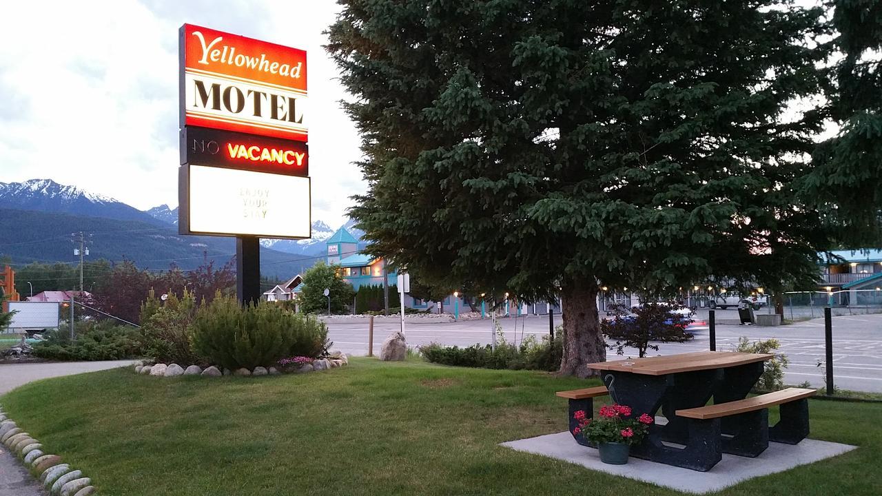 Yellowhead Motel Вейлмаунт Экстерьер фото