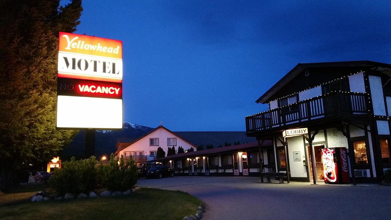 Yellowhead Motel Вейлмаунт Экстерьер фото