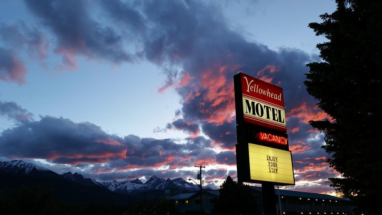 Yellowhead Motel Вейлмаунт Экстерьер фото